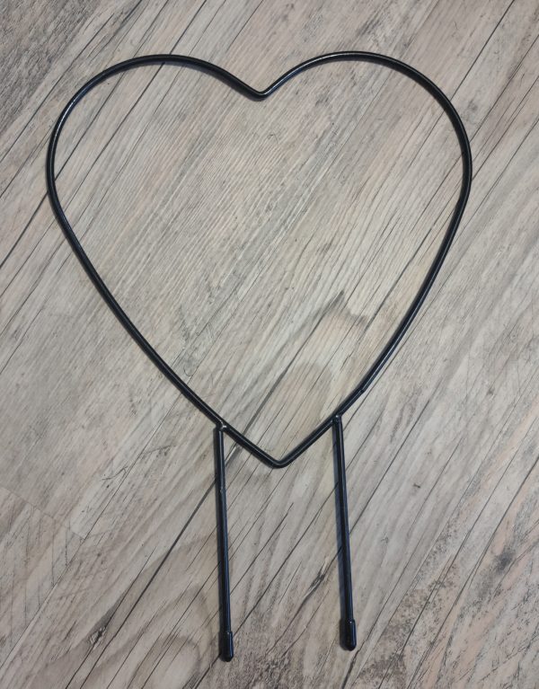 Black Heart Trellis